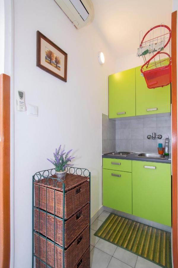 Studio Gabi, Premantura公寓 外观 照片