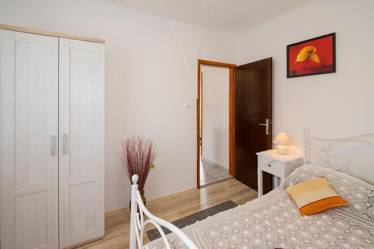 Studio Gabi, Premantura公寓 外观 照片